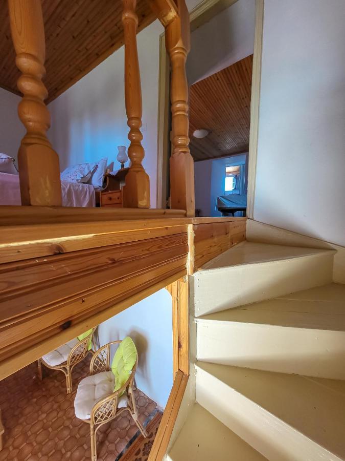 Παραδοσιακό Σπίτι Με Θέα Villa ตริเกรี ภายนอก รูปภาพ